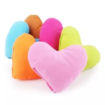 Маленькая подушечка любви с гнездышком для питомца