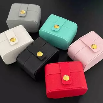 Маленькая пуговица для хранения на молнии Ювелирный органайзер Контейнерная коробка Мини-органайзер для ювелирных изделий Дисплей Дорожный футляр для ювелирных изделий Коробки Портативная шкатулка для драгоценностей 6.6x4x4.7 cm белый