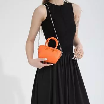 Маленькая ручная мини-сумка, детская сумка, весна/лето 2024, новый стиль, модная сумка с цепочкой на одно плечо, диагональная сумка через плечо