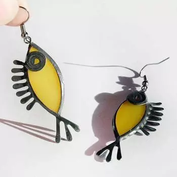 Маленькая рыбка простая личность темперамент ушной крючок жёлтый