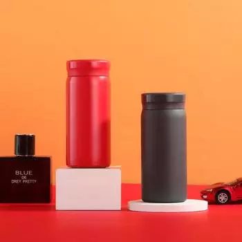 Маленькая студенческая мини-термос из нержавеющей стали 316, простая и маленькая вместительная карманная чашка для девочек и девушек 300ML красный