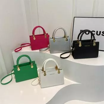 Маленькая сумка для женщин. Новые модные и стильные сумки высокого класса. Модная универсальная сумка через плечо на одно плечо.