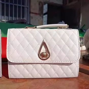 Маленькая сумка на одно плечо, сумка через плечо, женская сумка, маленькая квадратная сумка, кошелек, сумка для мобильного телефона one size красный