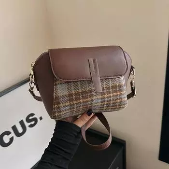 Маленькая сумка-ракушка женская зимняя новинка 2024 года, ретро-сумка через плечо, маленькая квадратная сумка, модная простая сумка-мессенджер