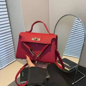 Маленькая сумка с ретро-текстурой для женщин, весна 2024, новый тренд, модная повседневная сумка, сумка-мессенджер, популярная маленькая квадратная сумка для женщин чёрный