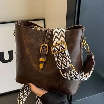 Маленькая сумка в стиле ретро, женская сумка 2023, осень/зима, новая модная сумка через плечо с широким плечевым ремнем, высококачественная сумка-ведро на одно плечо