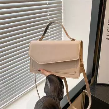 Маленькая свежая и простая маленькая квадратная сумка 2024 года, летняя новая повседневная модная сумка через плечо, модная сумка с косым поперечным сечением, женская сумка чёрный