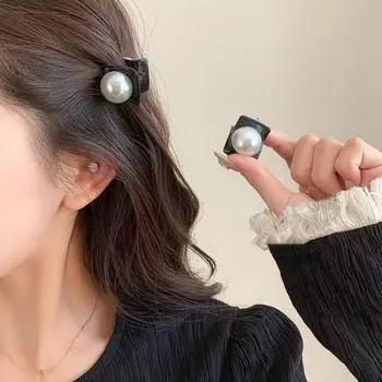 Маленькая заколка для девочек, круглая форма в виде сердца, декорированная искусственным жемчугом, заколка для волос, пластиковая противоскользящая заколка, мини-челка, боковая заколка, аксессуары для волос G