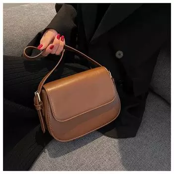 Маленькая женская седельная сумка в стиле ретро с улучшенной текстурой, новинка 2024 года, популярная универсальная сумка-мессенджер, модные сумки для подмышек, квадратная сумка на слинге чёрный