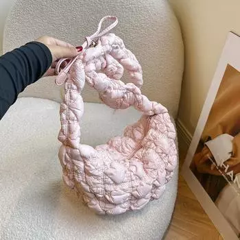 Маленькая женская сумка 2024 года, осень, новая корейская версия сумки через плечо со складками, повседневная, простая, сумка-мессенджер, маленькая квадратная сумка белый