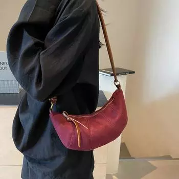 Маленькая женская сумка через плечо 2024 года, повседневная универсальная модная сумка-мессенджер, высококачественная сумка-пельмень чёрный