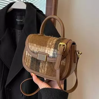 Маленькая женская сумка, новинка 2023 года, осень/зима, маленькая дизайнерская женская сумка, универсальная ручная сумка через плечо в стиле ретро, сумка через плечо на одно плечо