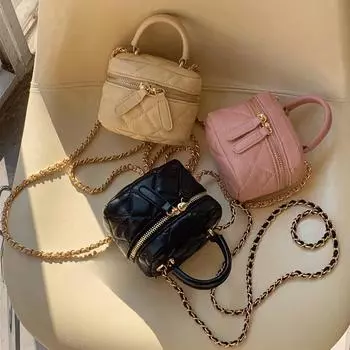 Маленькая женская сумка-сумка Новая мини-сумка через плечо Маленькая парфюмерная помада с бриллиантовой цепочкой Красная сумка-коробка