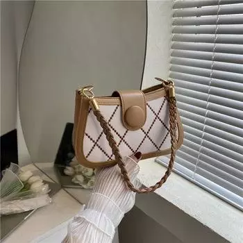 Маленькая женская сумка в иностранном стиле, лето 2024, новая корейская версия, модная маленькая ароматная стильная модная сумка с бриллиантами на одно плечо, маленькая квадратная сумка через плечо белый