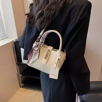 Маленькая женская сумка высокого класса, трансграничная универсальная новая текстура 2023 года, популярная в этом году, сумка через плечо, ручная сумка-ведро