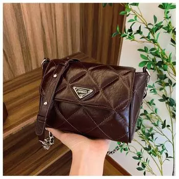 Маленькая женская сумка Xiaoxiangfeng с цепочкой из бриллиантов 2024 года, новая высококачественная маленькая квадратная сумка, модная универсальная квадратная сумка чёрный