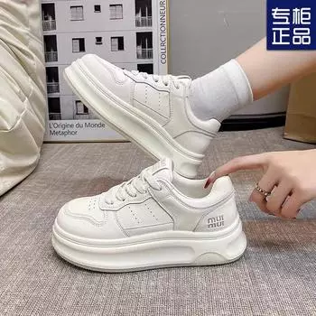 Маленькие белые туфли на толстой подошве женские одинарные туфли с подошвой-бубликом увеличиваются в высоту 2025 весна и осень новая универсальная мода студенческие спортивные и л 35 чёрный