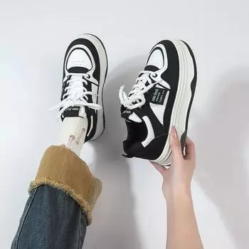 Маленькие белые туфли на толстой подошве, женские, весна 2025, новые, увеличивающие рост, туфли-бублики, универсальные, повседневные, для скейтбординга, популярные, ретро, спортивные 35