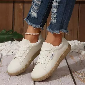 Маленькие белые туфли женские 2025 весна и лето импортные новые туфли женские туфли повседневная спортивная обувь однотонные белые туфли 35