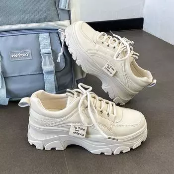 Маленькие белые туфли женские туфли на платформе с увеличенным каблуком повседневные студенческие туфли женские туфли для папы маленькие спортивные туфли в гонконгском стиле 35 белый