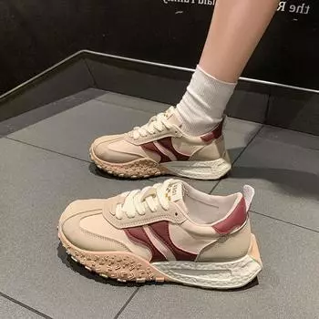 Маленькие белые туфли женские туфли весна 2025 новые популярные супер пожарные туфли толстые подошвы увеличивают рост беговые весенние и осенние спортивные повседневные туфли 35