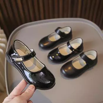 Маленькие черные кожаные туфли для девочек с мягкой подошвой Туфли принцессы Средние детские кожаные туфли для студентов Повседневные туфли для показа Женские одинарные туфли 26