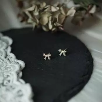 Маленькие и изысканные блестящие серьги-бантики Милые и универсальные модные и роскошные девичьи серьги