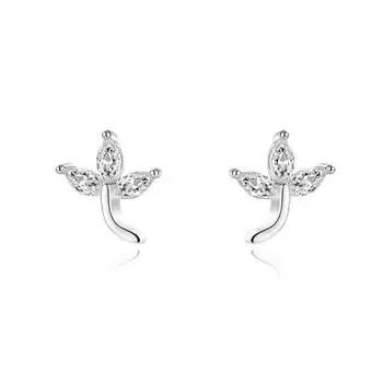 Маленькие и свежие серьги-листочки Серьги в виде кленовых листьев для женского пирсинга ушей Нишевый дизайн