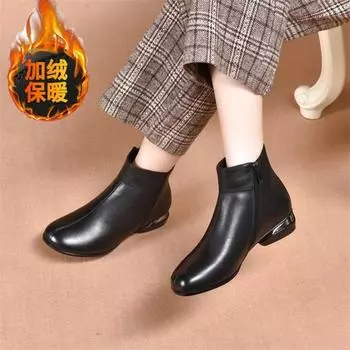 Маленькие короткие женские ботинки для мам, осенние и зимние одинарные ботинки 2024 года, новые модные универсальные нескользящие тонкие ботинки Martin в стиле ретро на низком каблуке 35