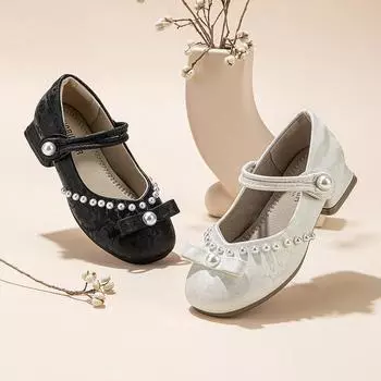 Маленькие кожаные туфли для девочек Осенние туфли принцессы Французские туфли на высоком каблуке с жемчужным носком и мягкой подошвой 26