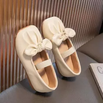 Маленькие кожаные туфли для девочек в корейском стиле с простым носком Туфли принцессы с квадратным бантом для маленькой девочки 23 бежевый