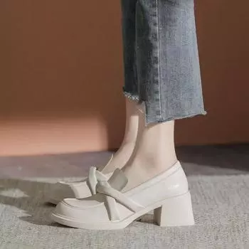 Маленькие кожаные туфли для женщин весна и осень новые толстые туфли в стиле ретро на среднем каблуке лоферы на массивном каблуке 35