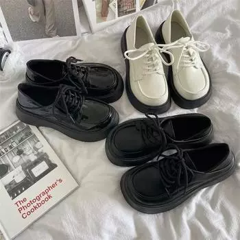 Маленькие кожаные туфли с толстой подошвой и увеличивающим рост одинарным ботинком 35 белый