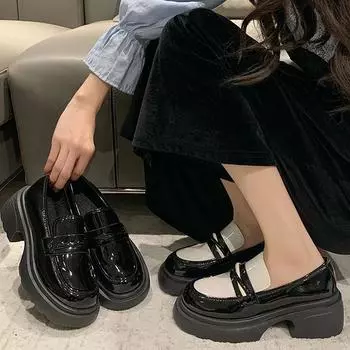 Маленькие кожаные туфли в британском стиле на толстой подошве, женская весна 2024, новая женская обувь, черные лоферы 35 белый