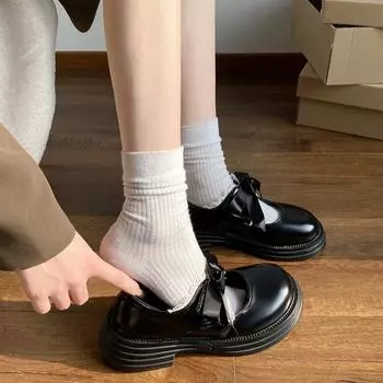 Маленькие кожаные туфли в японском стиле с толстой подошвой и круглым носком для женщин на осень и зиму с юбками 2025 года, новинка, ретро-обувь на осень и зиму 35 бежевый