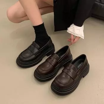 Маленькие кожаные туфли женские весенние толстые однотонные туфли A Footstroke College Style Le Fu Shoes Большие размеры женские туфли Le Fu Shoes 35 коричневый