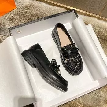 Маленькие кожаные туфли женский стиль новые лоферы плоские с бантом одинарные туфли большой размер 41-43 34 чёрный