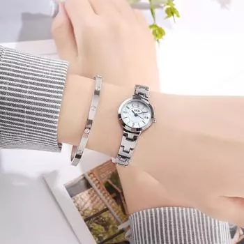 Маленькие круглые женские часы со стальным ремешком, простые повседневные компактные студенческие часы, водонепроницаемые женские кварцевые часы