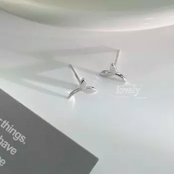 Маленькие мини-милые серьги с проросшей травой, легкие, роскошные, нишевые, повседневные, простые, универсальные серьги