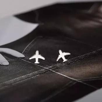 Маленькие серьги-гвоздики в форме самолета, женские милые, ручной работы, матовые, украшения для ушей, маленькие, свежие, студенческие, нишевые дизайнерские аксессуары