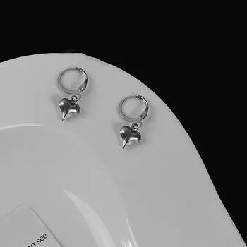 Маленькие серьги-кольца в форме сердца для женщин, очаровывают праздничный подарок ювелирных изделий