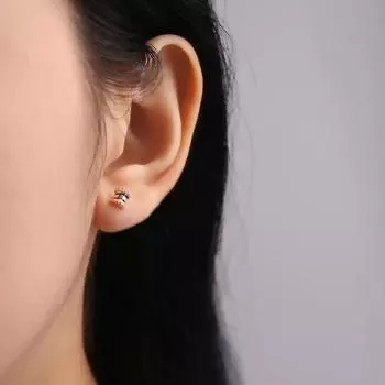 Маленькие серьги на талию для женщин. Корейский стиль. Простые и универсальные серьги из резины с бриллиантами. Изысканные маленькие серьги.