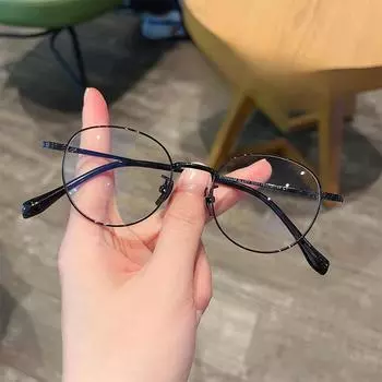 Маленькие титановые очки в круглой оправе онлайн-знаменитостей, маленькая красная книжка с простым лицом и двухцветным IP-покрытием, женская оправа для очков.