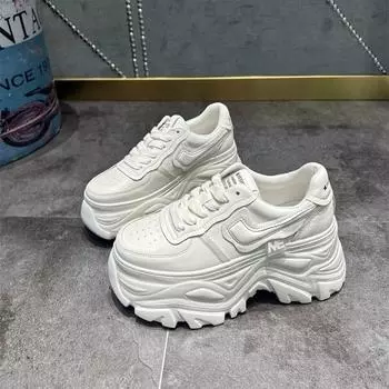 Маленькие женские туфли-одиночки 2024 года, весна и осень, новые повседневные туфли на толстой подошве и тонкой внутренней части, увеличивающие рост, толстые туфли на платформе Spice Girls 7 см 35