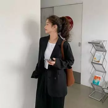 Маленький блейзер женский, начало осени 2024, новая корейская версия, маленький повседневный свободный костюм с длинными рукавами, топ, модный S чёрный