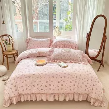 Маленький комплект из четырех предметов из двухслойной пряжи с французским кружевом, простой и теплый 1.5m bed
