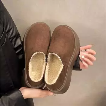 Маленький мужчина в хлопковых ботинках на толстой подошве, женские, новинка 2024 года, ретро-мода, темперамент, удобные повседневные ботинки, нишевый дизайн, модные ботинки 35