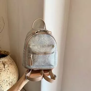 Маленький рюкзак 2024 года, новый модный дизайн, нишевый дорожный легкий школьный рюкзак для женщин, для выхода в свет, небольшой рюкзак светло-синий