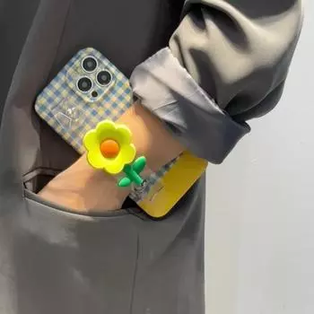 Маленький желтый браслет с цветком подходит для iPhone14 Apple 15Pro Чехол для мобильного телефона Crossbody 13 New English Plaid Tide Case iPhone15