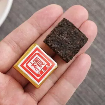 Маленький золотой чайный кирпичик, 500 г, мини-чай Туо, маленький квадратный кирпичик, выдержанный спелый чай Пуэр